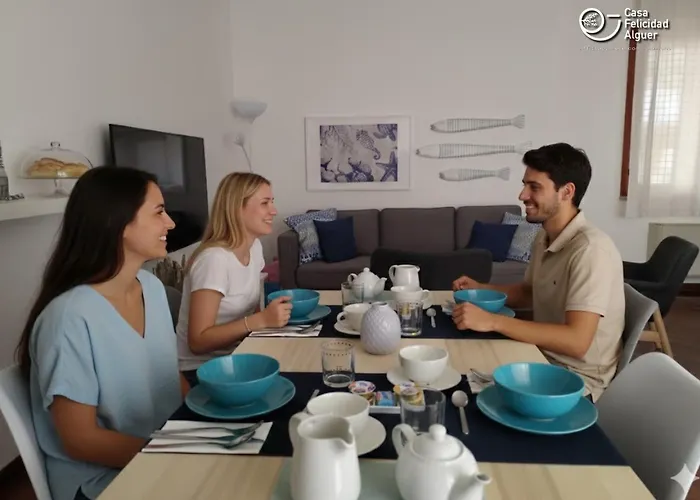 Casa Felicidad לינה וארוחת בוקר 3*