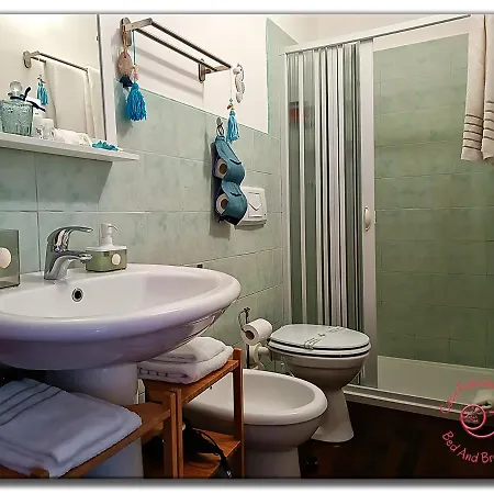 Bed & Breakfast Casa Felicidad 3*